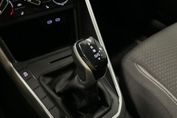 harmaa Volkswagen Polo 2023 kuva 22.