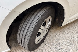 valkoinen Volkswagen Polo 2023 kuva 13.