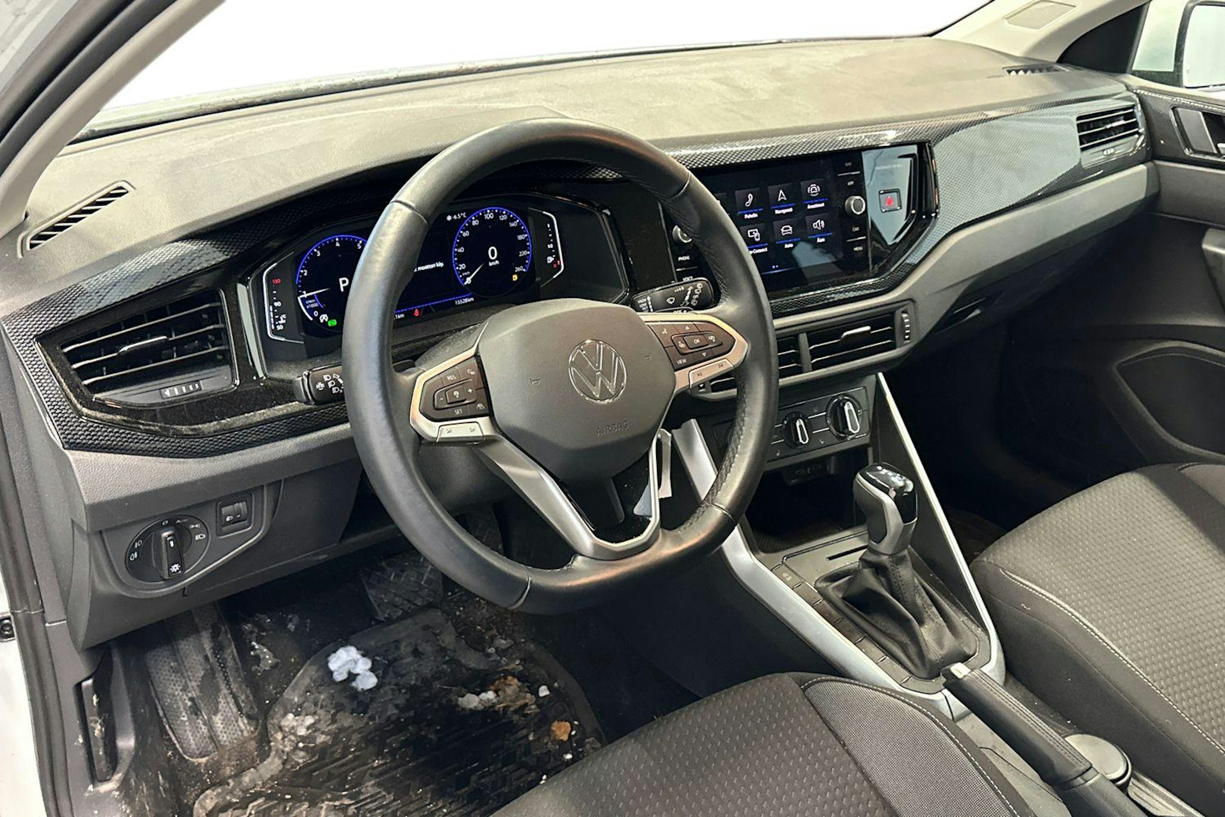 valkoinen Volkswagen Polo 2023 kuva 3.