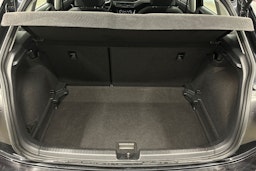 musta Volkswagen Polo 2023 kuva 14.