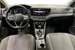 harmaa Volkswagen Polo 2023 kuva 9.