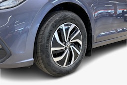 harmaa Volkswagen Polo 2023 kuva 16.