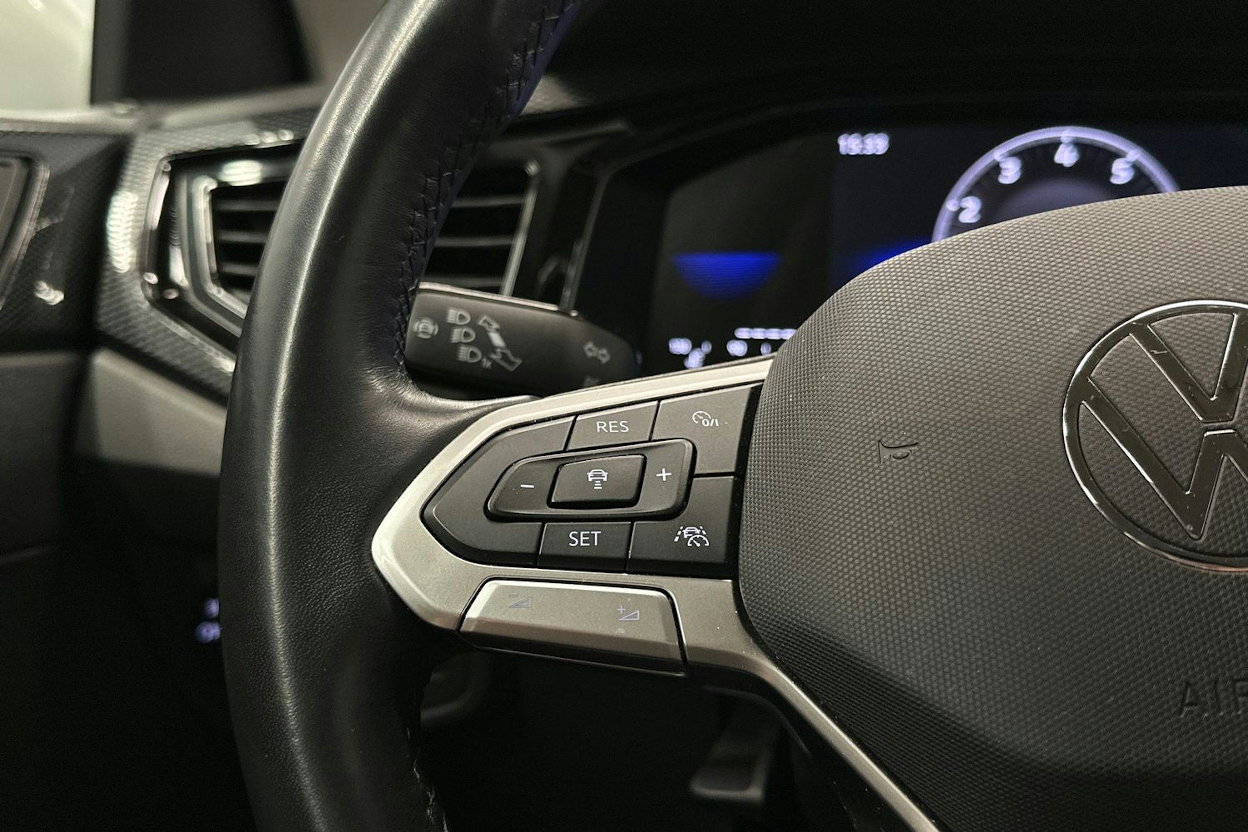 valkoinen Volkswagen Polo 2023 kuva 14.