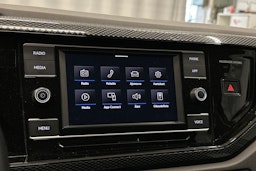 valkoinen Volkswagen Polo 2023 kuva 18.