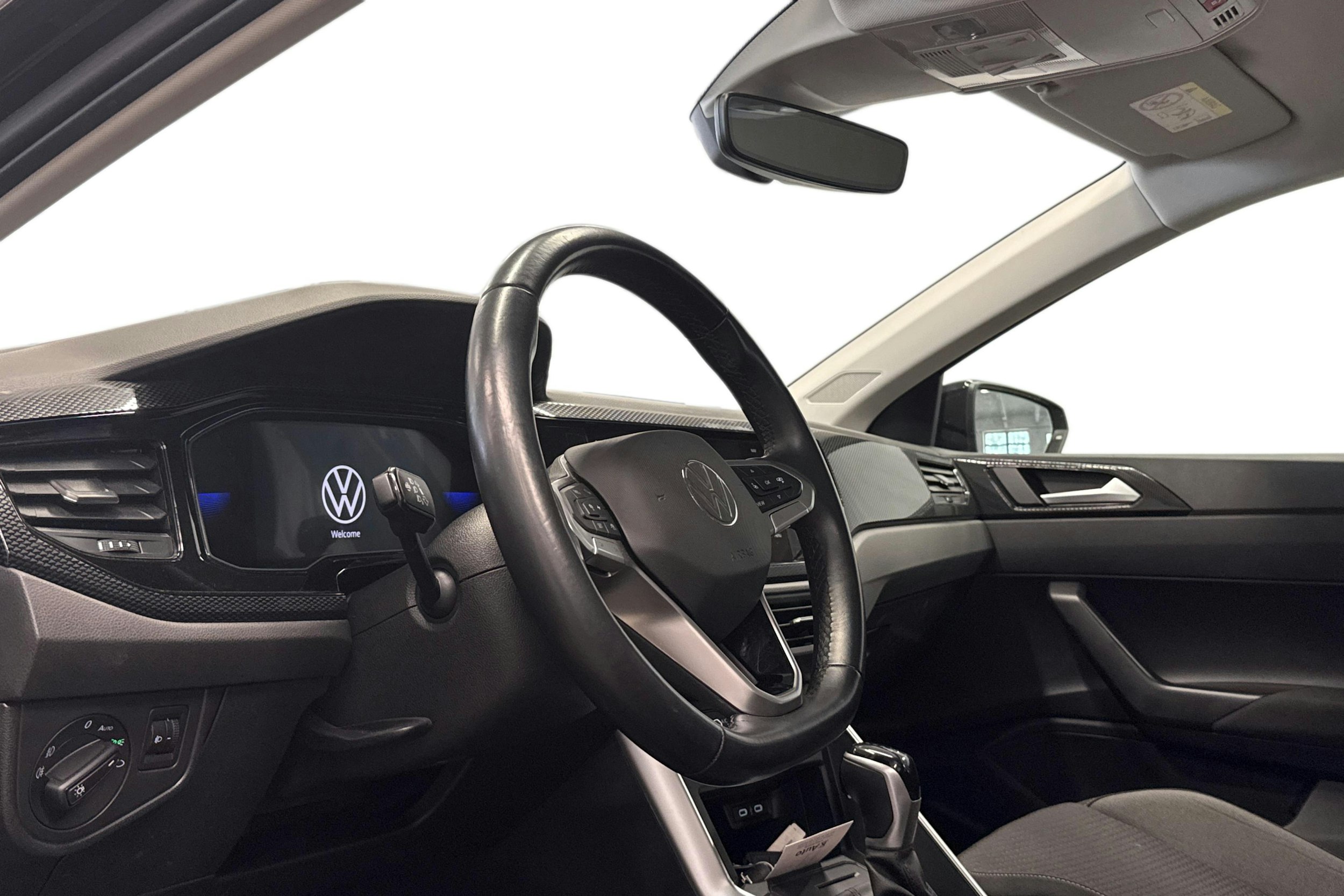musta Volkswagen Polo 2023 kuva 3.