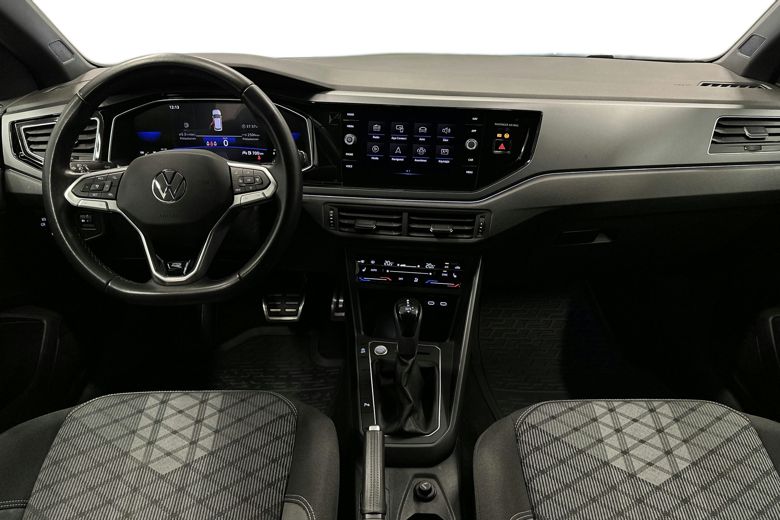 musta Volkswagen Polo 2023 kuva 9.