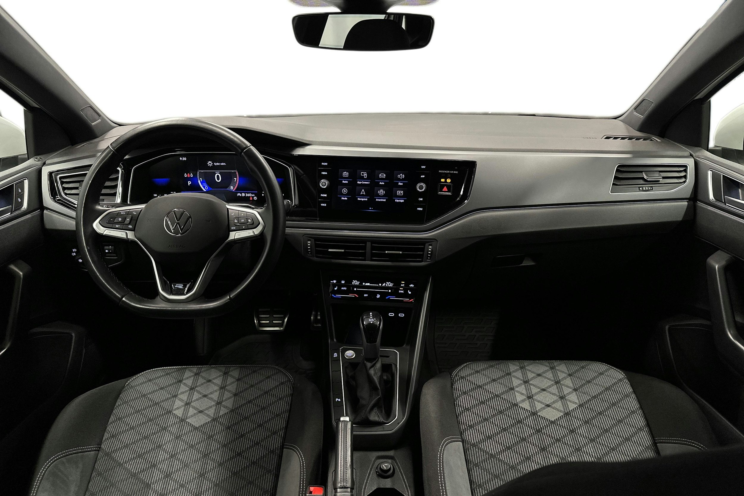 valkoinen Volkswagen Polo 2023 kuva 9.