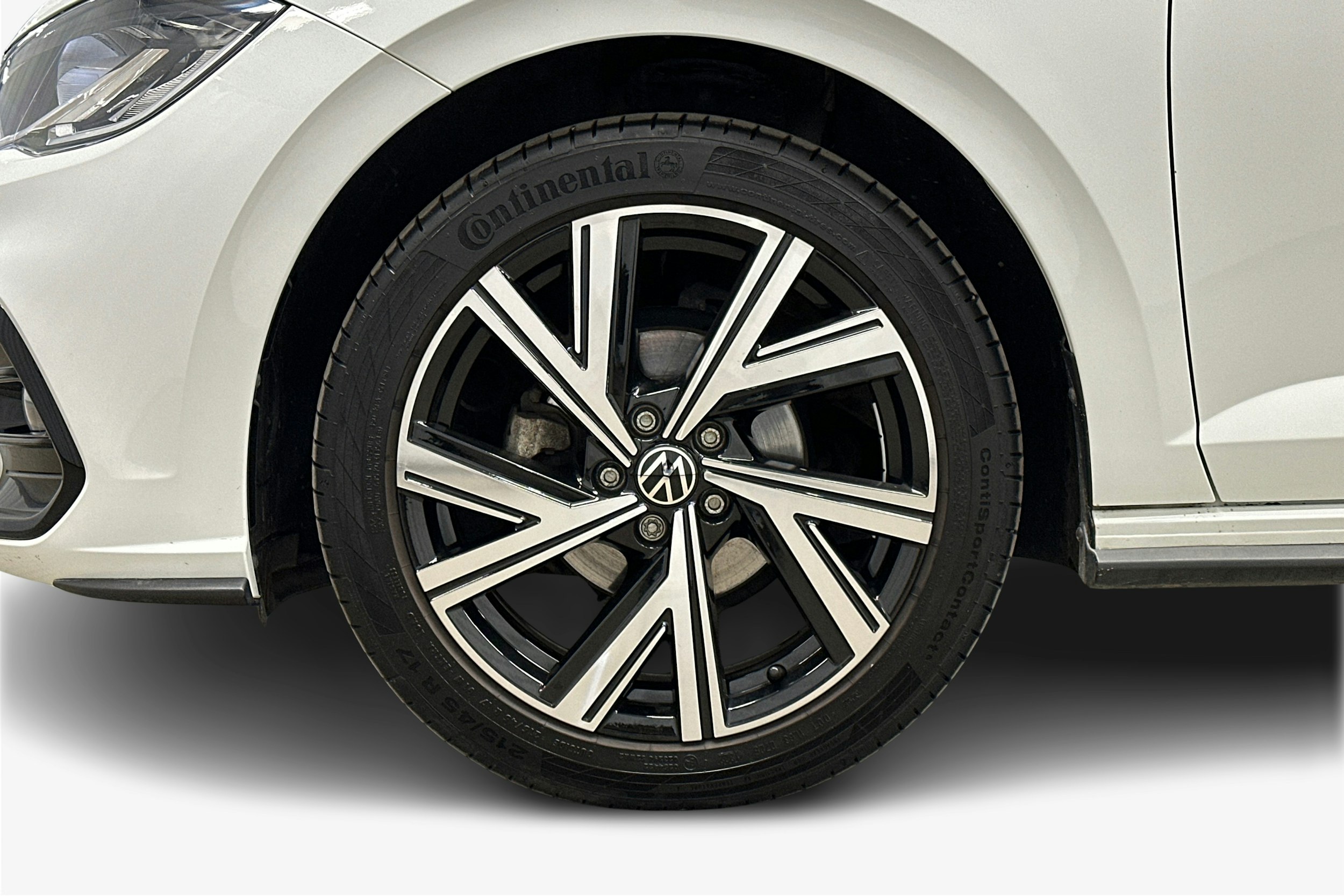 valkoinen Volkswagen Polo 2023 kuva 11.