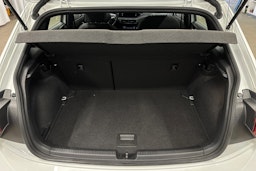 valkoinen Volkswagen Polo 2023 kuva 14.