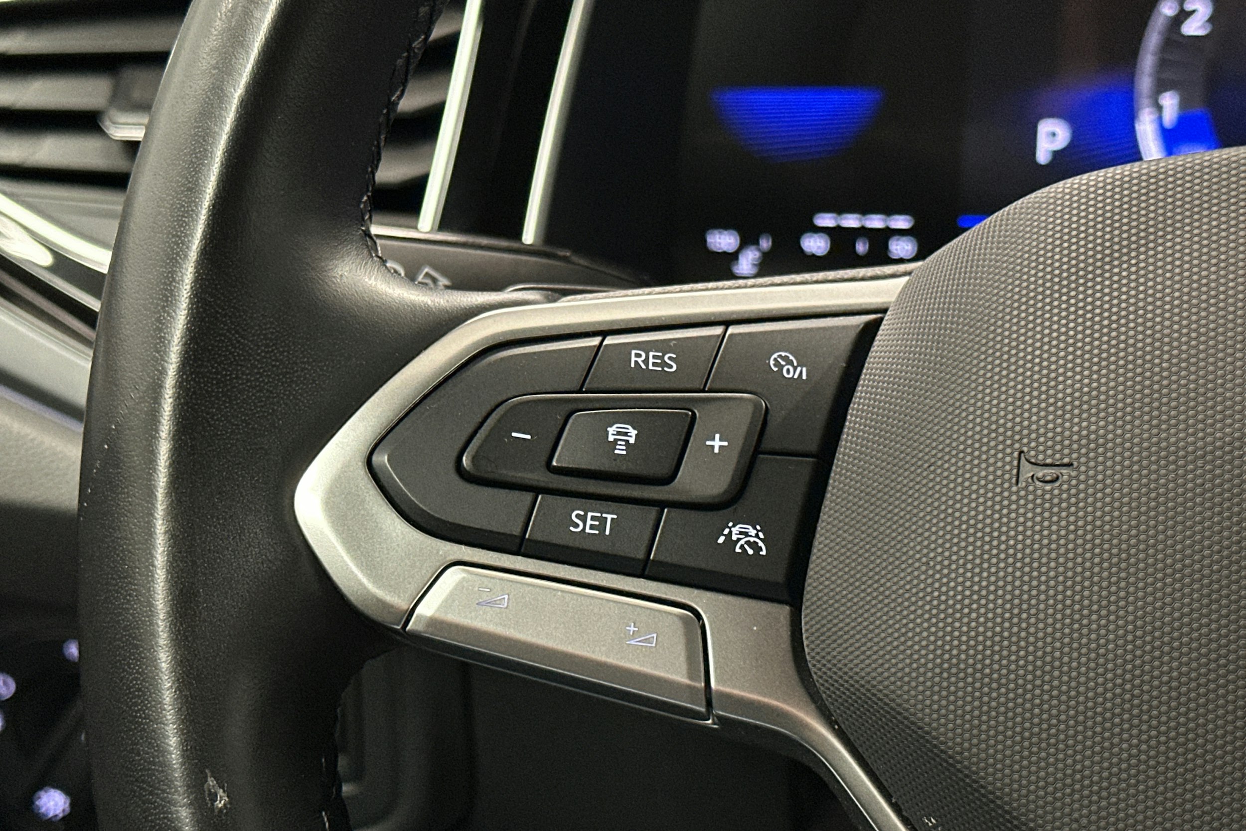 valkoinen Volkswagen Polo 2023 kuva 17.