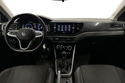 harmaa Volkswagen Polo 2023 kuva 8.