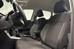 harmaa Volkswagen Polo 2023 kuva 18.