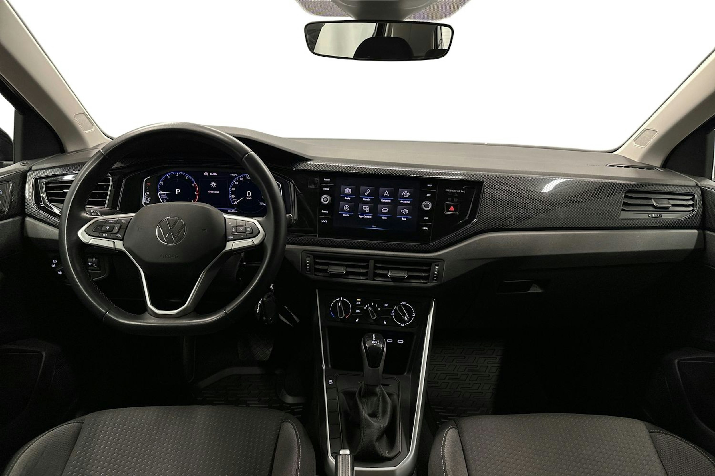 musta Volkswagen Polo 2023 kuva 9.