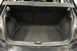 musta Volkswagen Polo 2023 kuva 15.