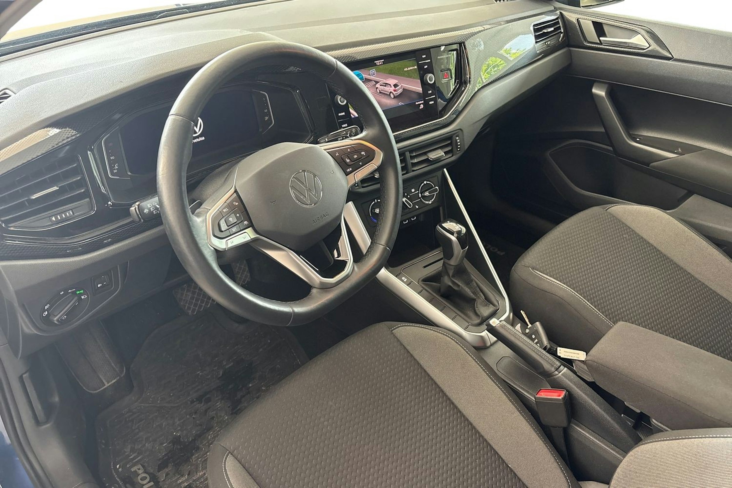 sininen Volkswagen Polo 2023 kuva 7.