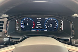 sininen Volkswagen Polo 2023 kuva 16.