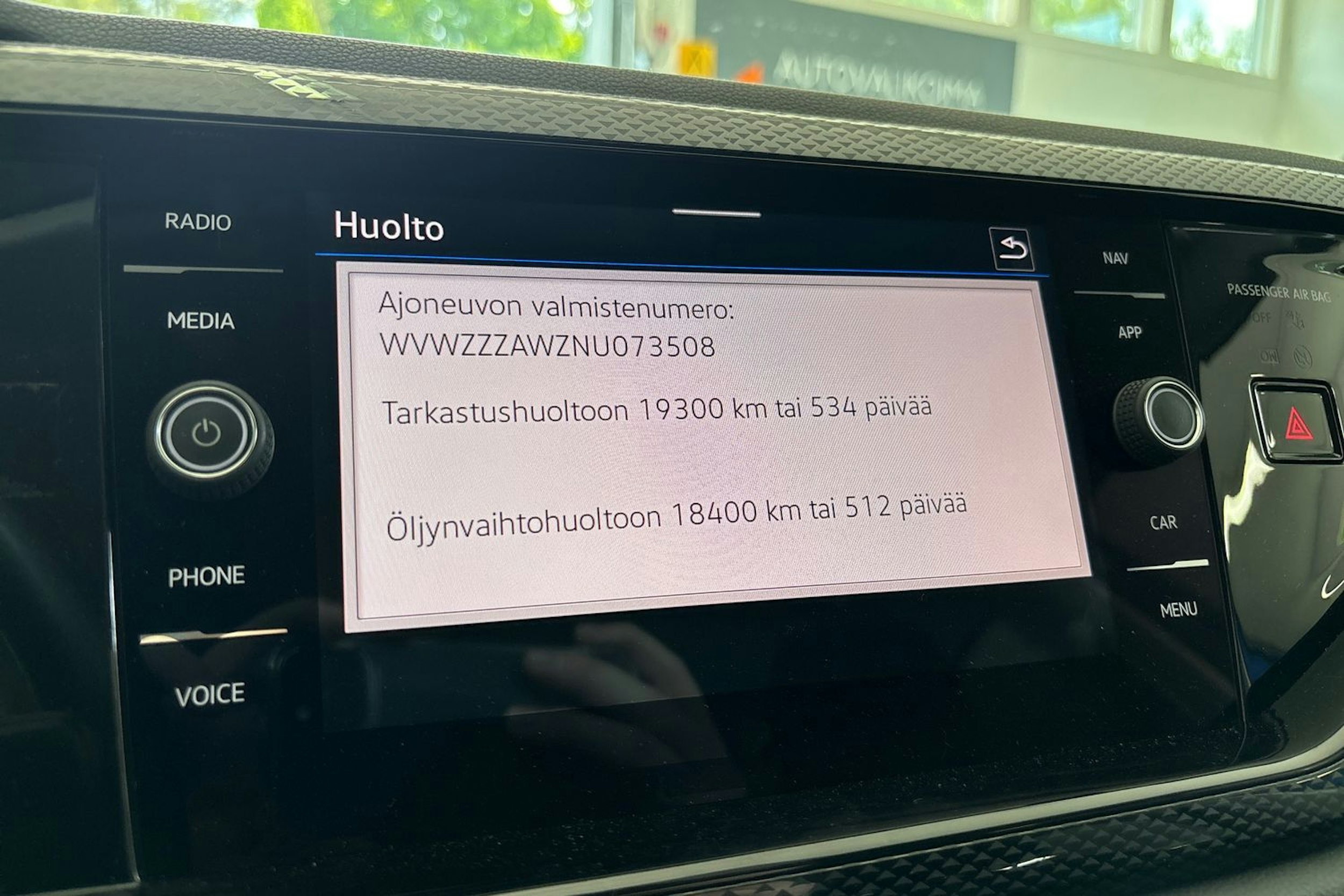 sininen Volkswagen Polo 2023 kuva 19.
