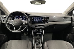 harmaa Volkswagen Polo 2023 kuva 9.