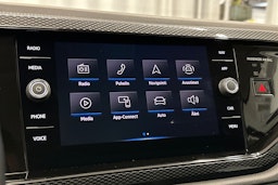 harmaa Volkswagen Polo 2023 kuva 22.