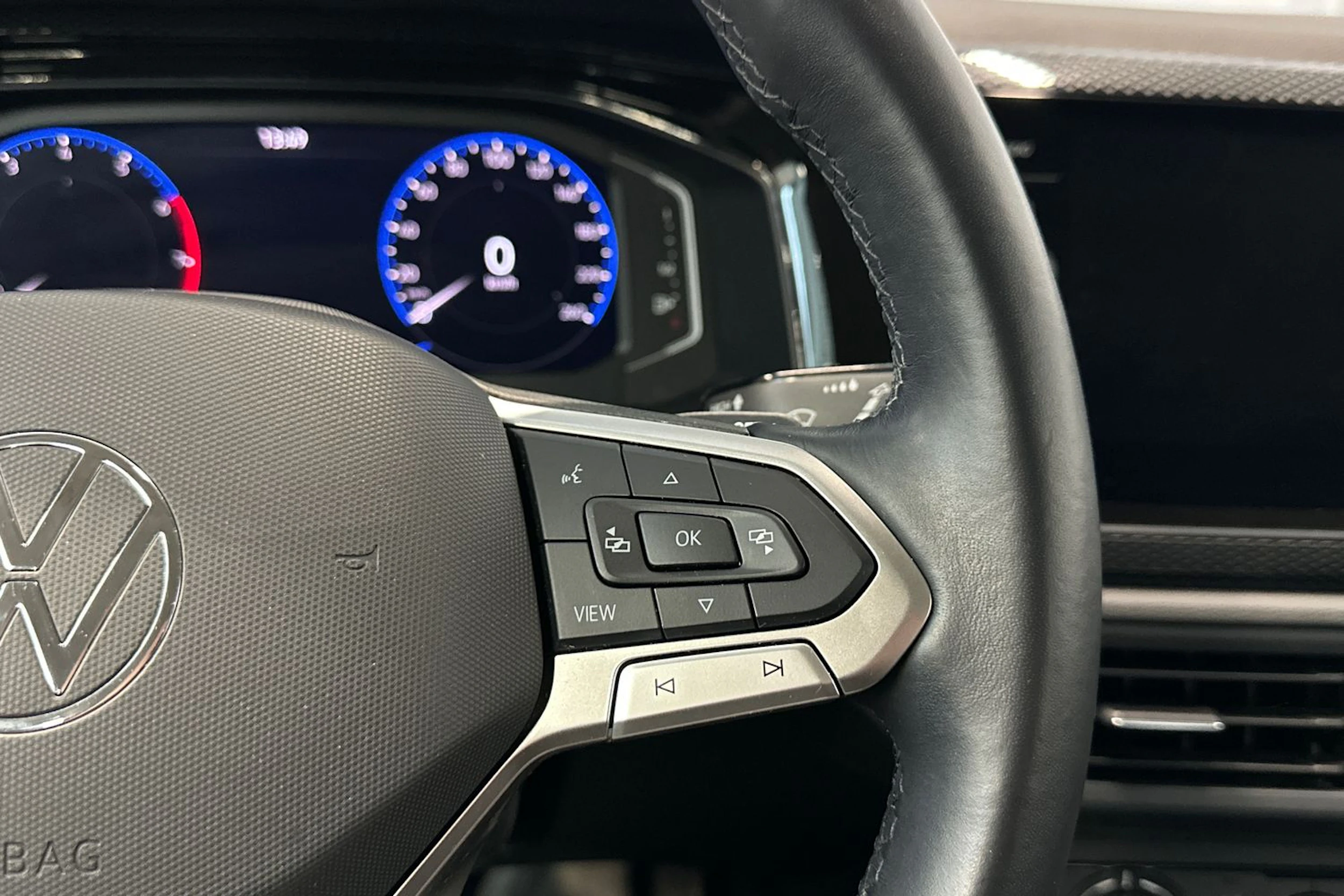 valkoinen Volkswagen Polo 2023 kuva 17.