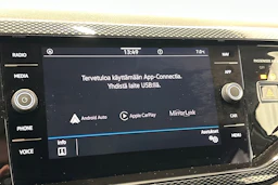 valkoinen Volkswagen Polo 2023 kuva 18.