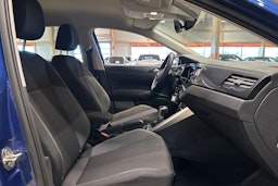 sininen Volkswagen Polo 2023 kuva 13.