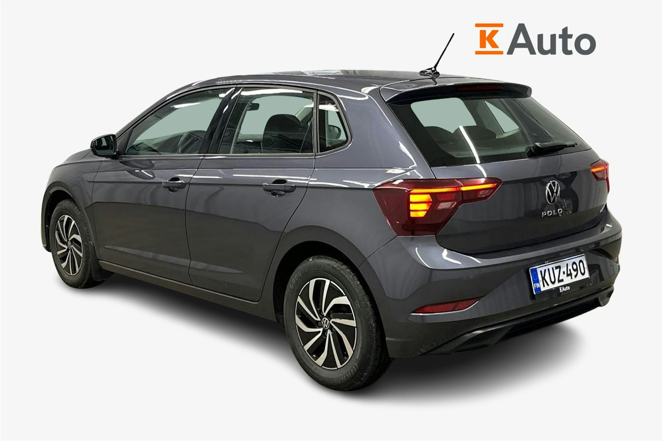 harmaa Volkswagen Polo 2023 kuva 2.
