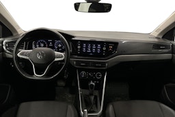 harmaa Volkswagen Polo 2023 kuva 9.