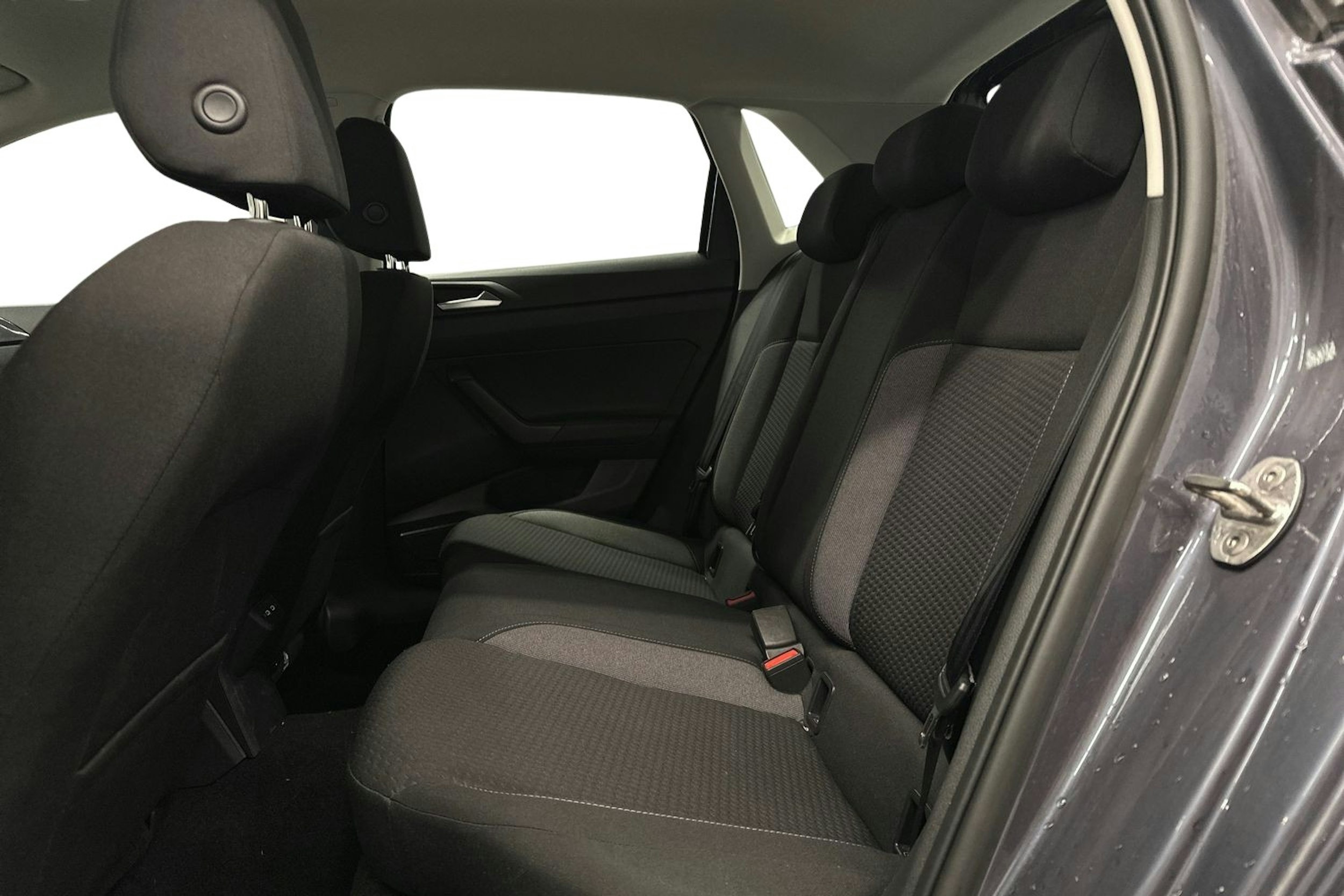 harmaa Volkswagen Polo 2023 kuva 10.