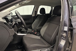 harmaa Volkswagen Polo 2023 kuva 15.