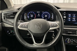 harmaa Volkswagen Polo 2023 kuva 16.