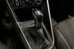 harmaa Volkswagen Polo 2023 kuva 20.