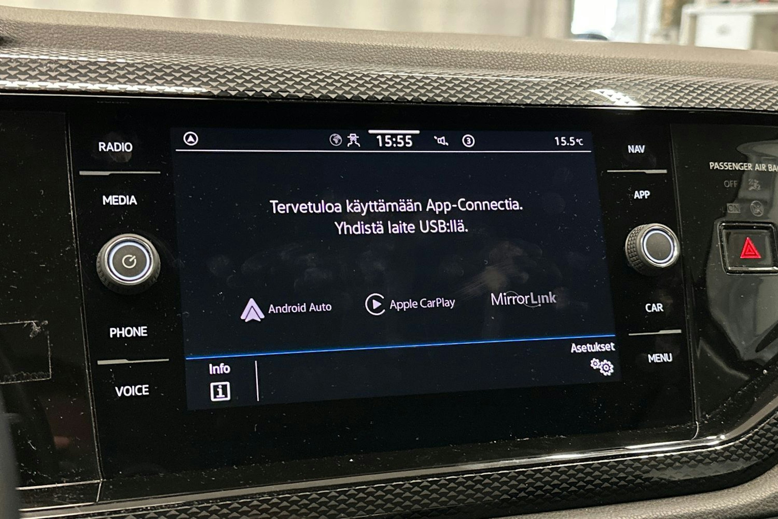 harmaa Volkswagen Polo 2023 kuva 23.