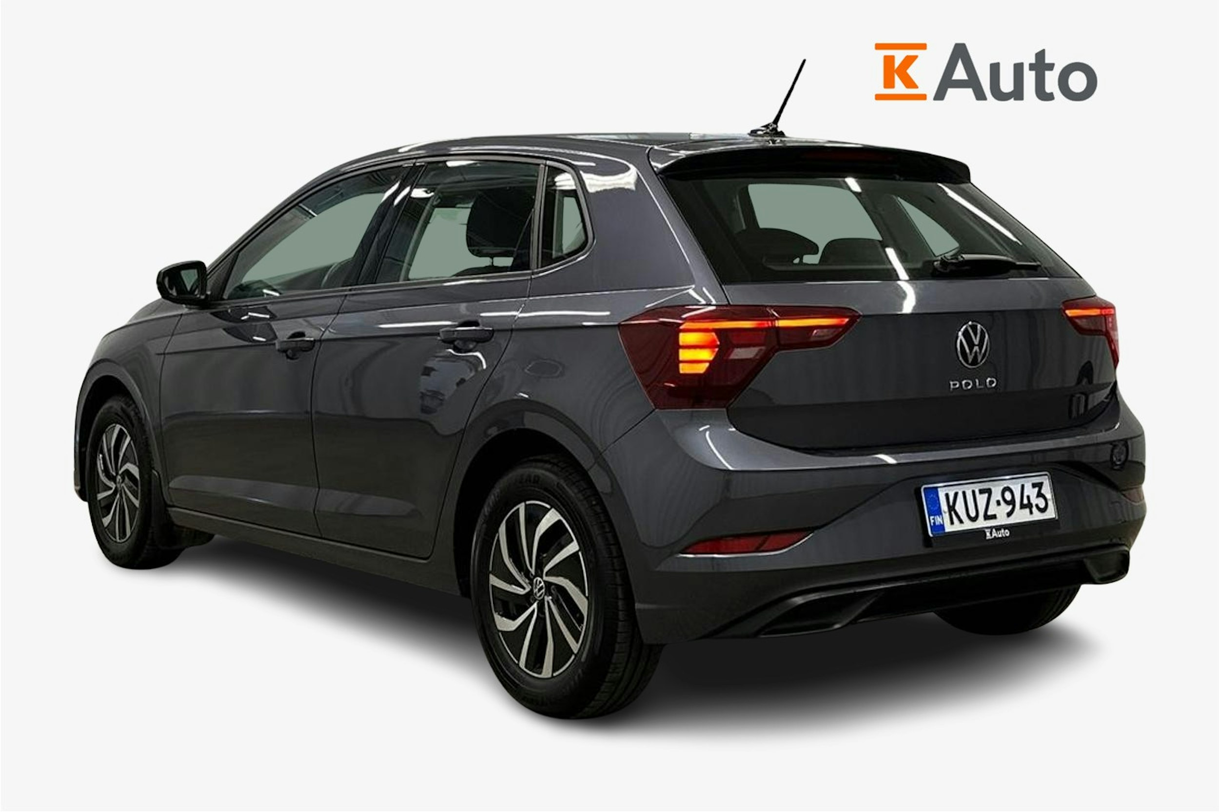 harmaa Volkswagen Polo 2023 kuva 2.
