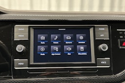valkoinen Volkswagen Polo 2023 kuva 22.