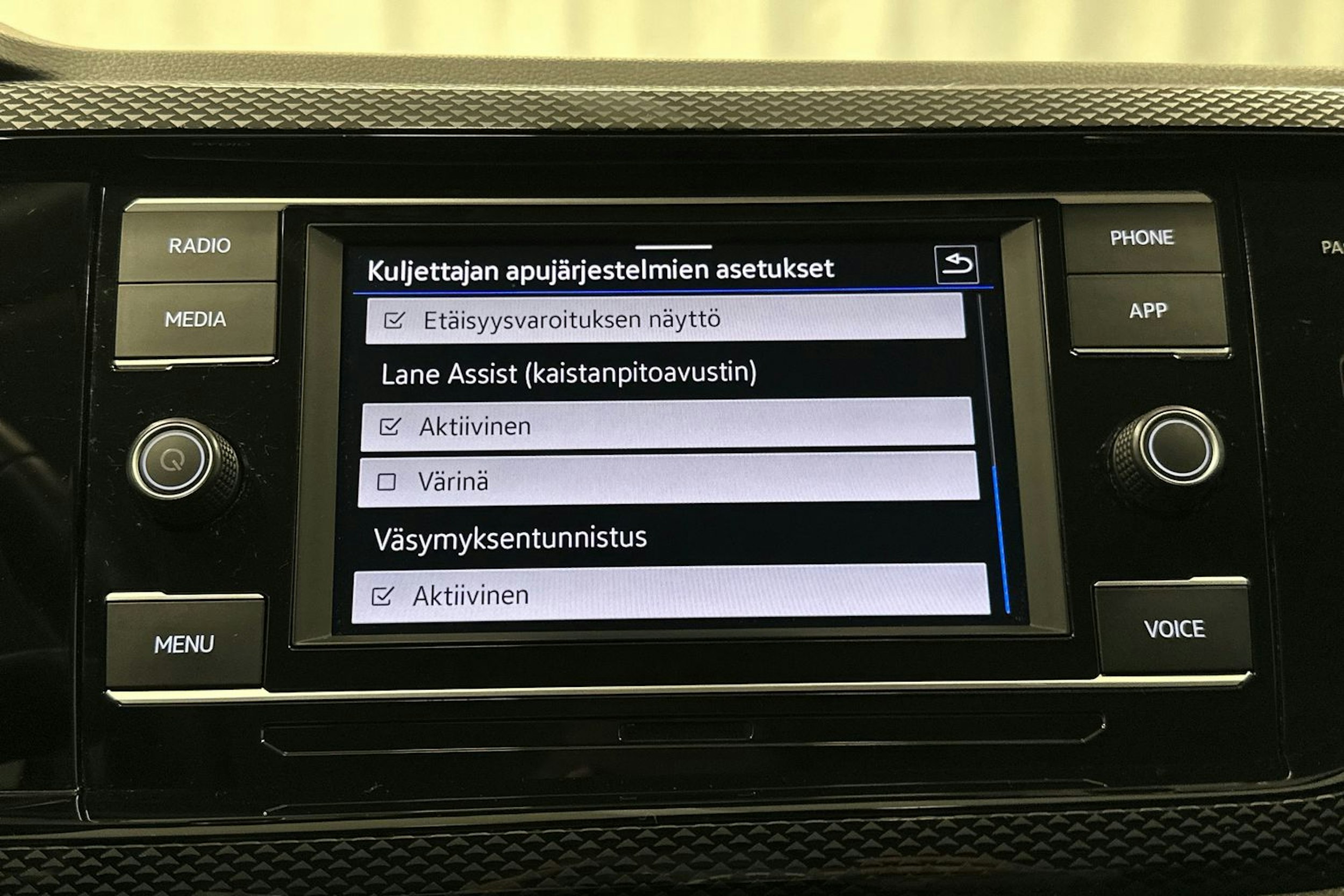 valkoinen Volkswagen Polo 2023 kuva 26.