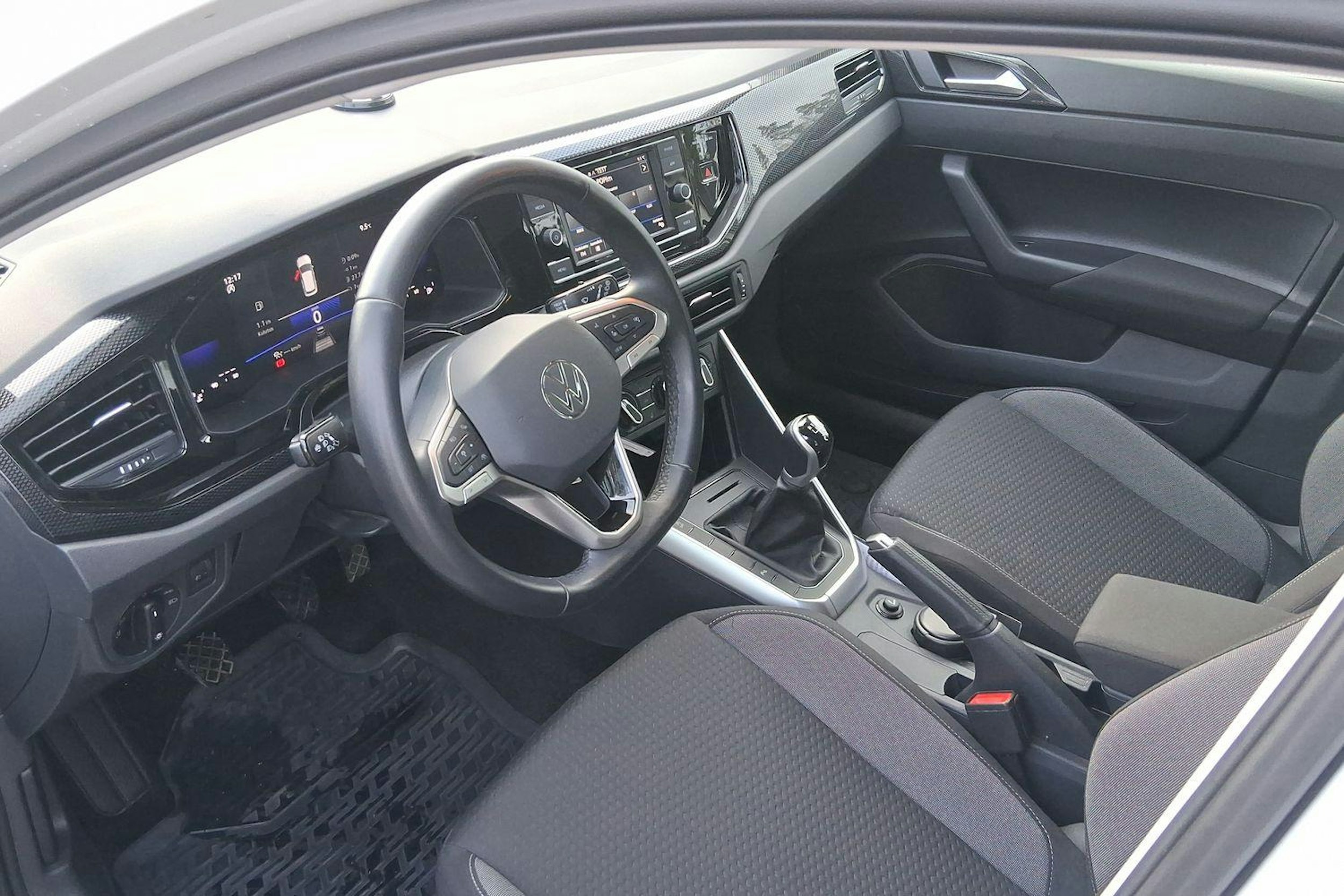 valkoinen Volkswagen Polo 2023 kuva 7.