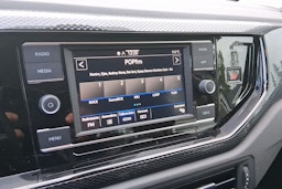 valkoinen Volkswagen Polo 2023 kuva 16.