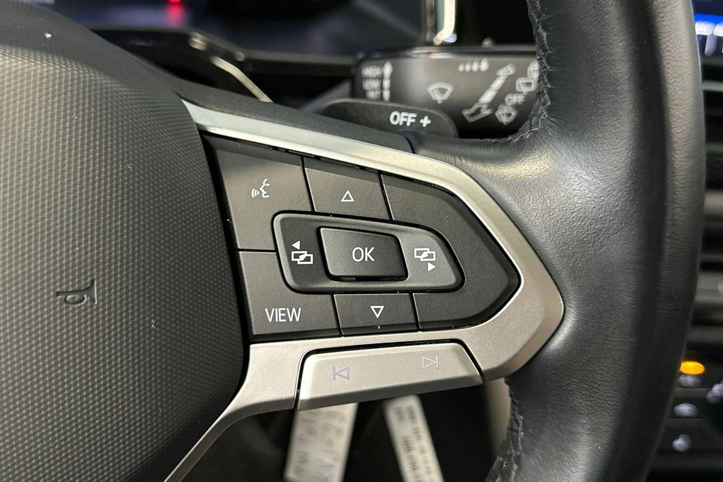 musta Volkswagen Polo 2023 kuva 20.