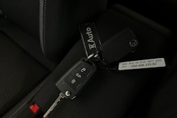 musta Volkswagen Polo 2023 kuva 28.