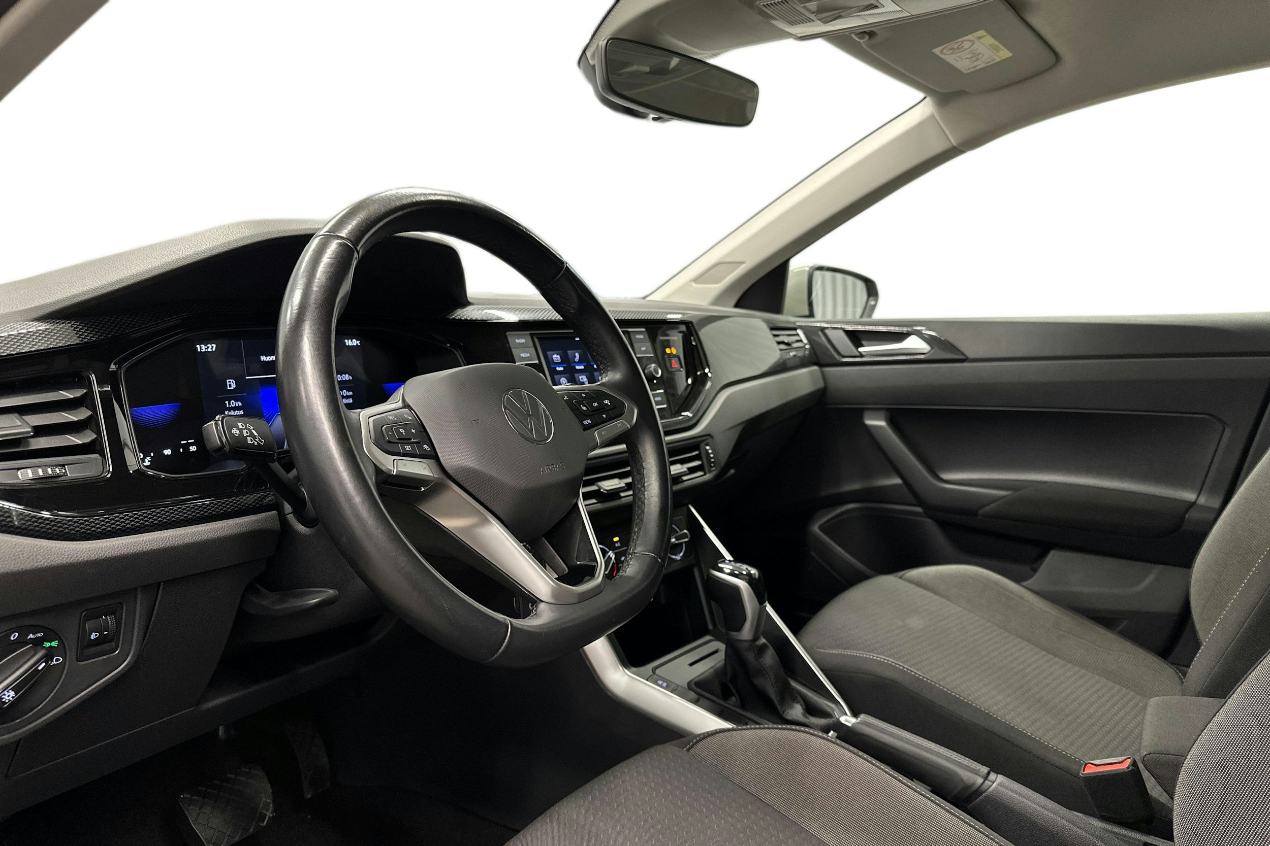 harmaa Volkswagen Polo 2023 kuva 7.