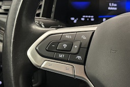 harmaa Volkswagen Polo 2023 kuva 17.