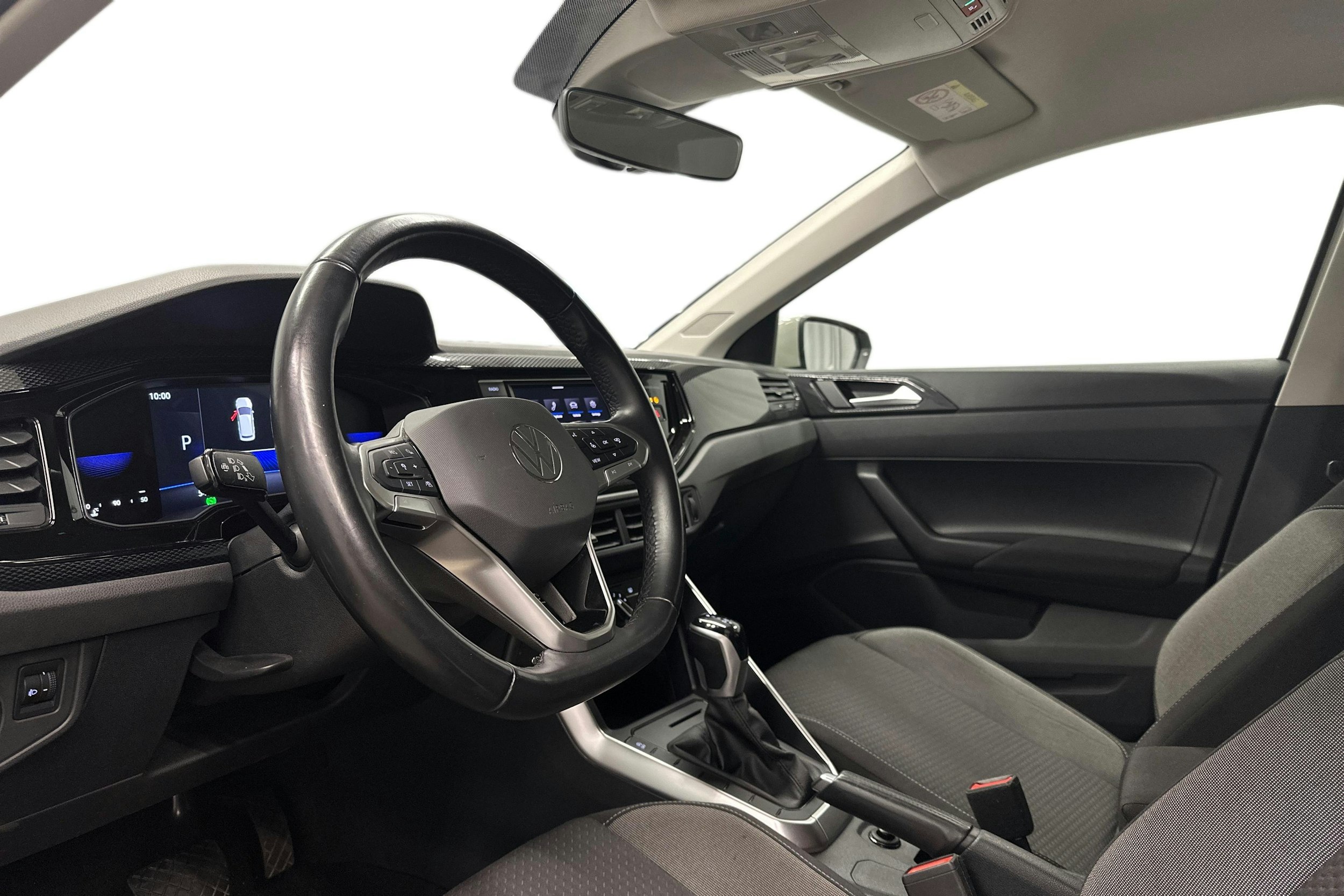 harmaa Volkswagen Polo 2023 kuva 7.