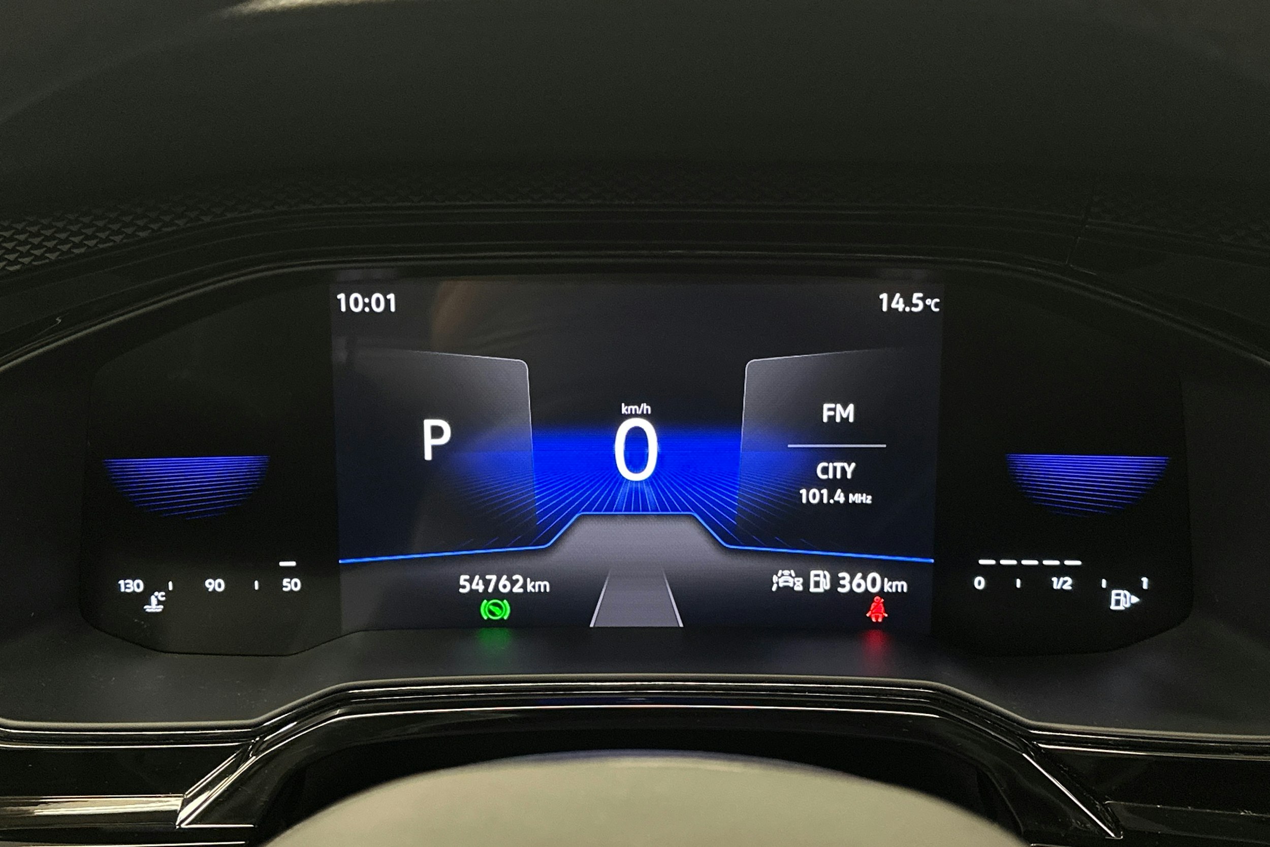 harmaa Volkswagen Polo 2023 kuva 19.