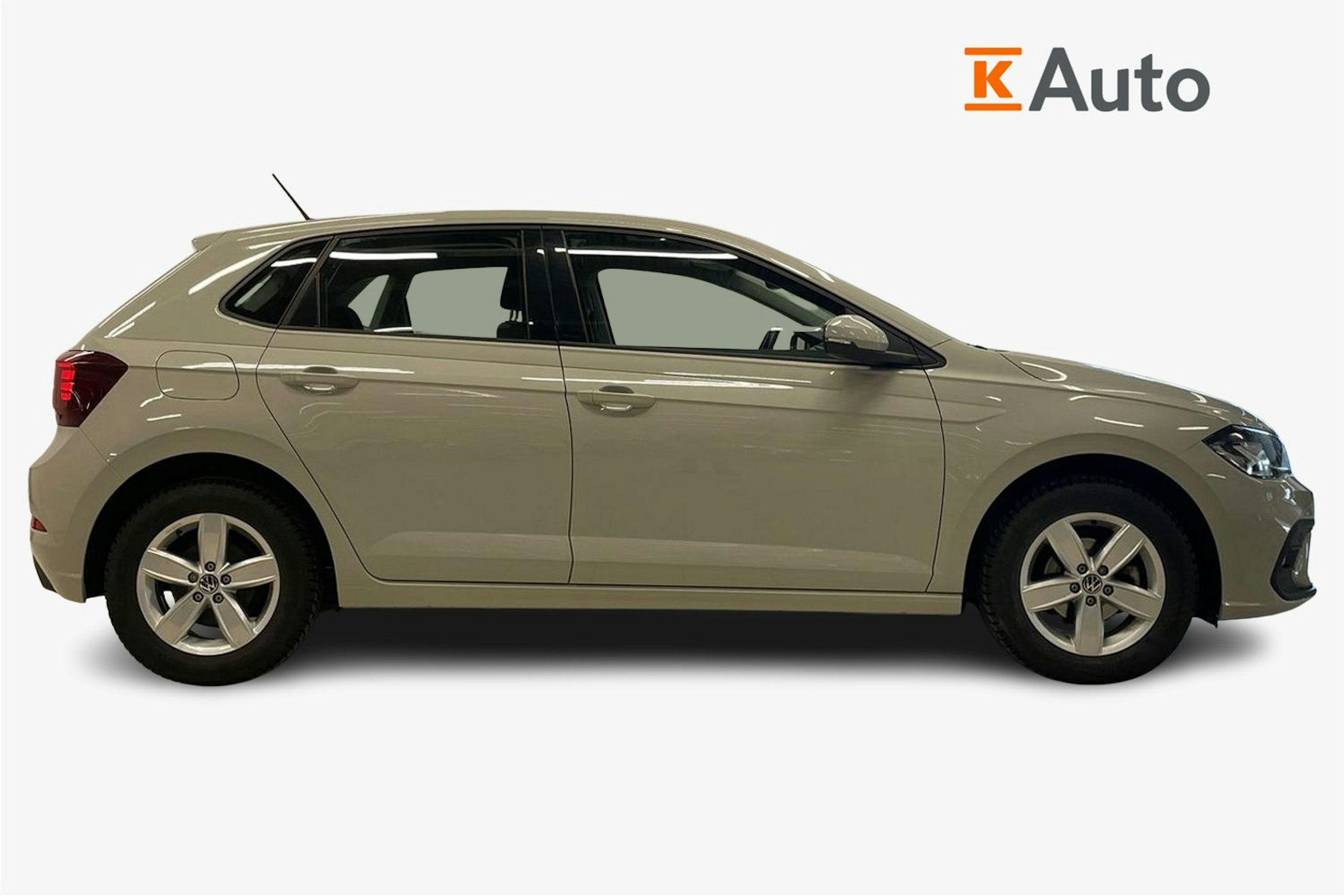 harmaa Volkswagen Polo 2023 kuva 6.