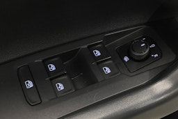 harmaa Volkswagen Polo 2023 kuva 14.