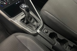 harmaa Volkswagen Polo 2023 kuva 18.