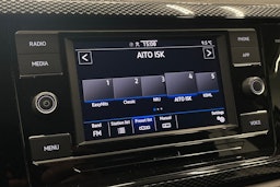 harmaa Volkswagen Polo 2023 kuva 20.