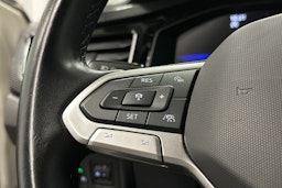 harmaa Volkswagen Polo 2023 kuva 18.