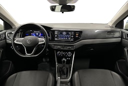 harmaa Volkswagen Polo 2023 kuva 9.